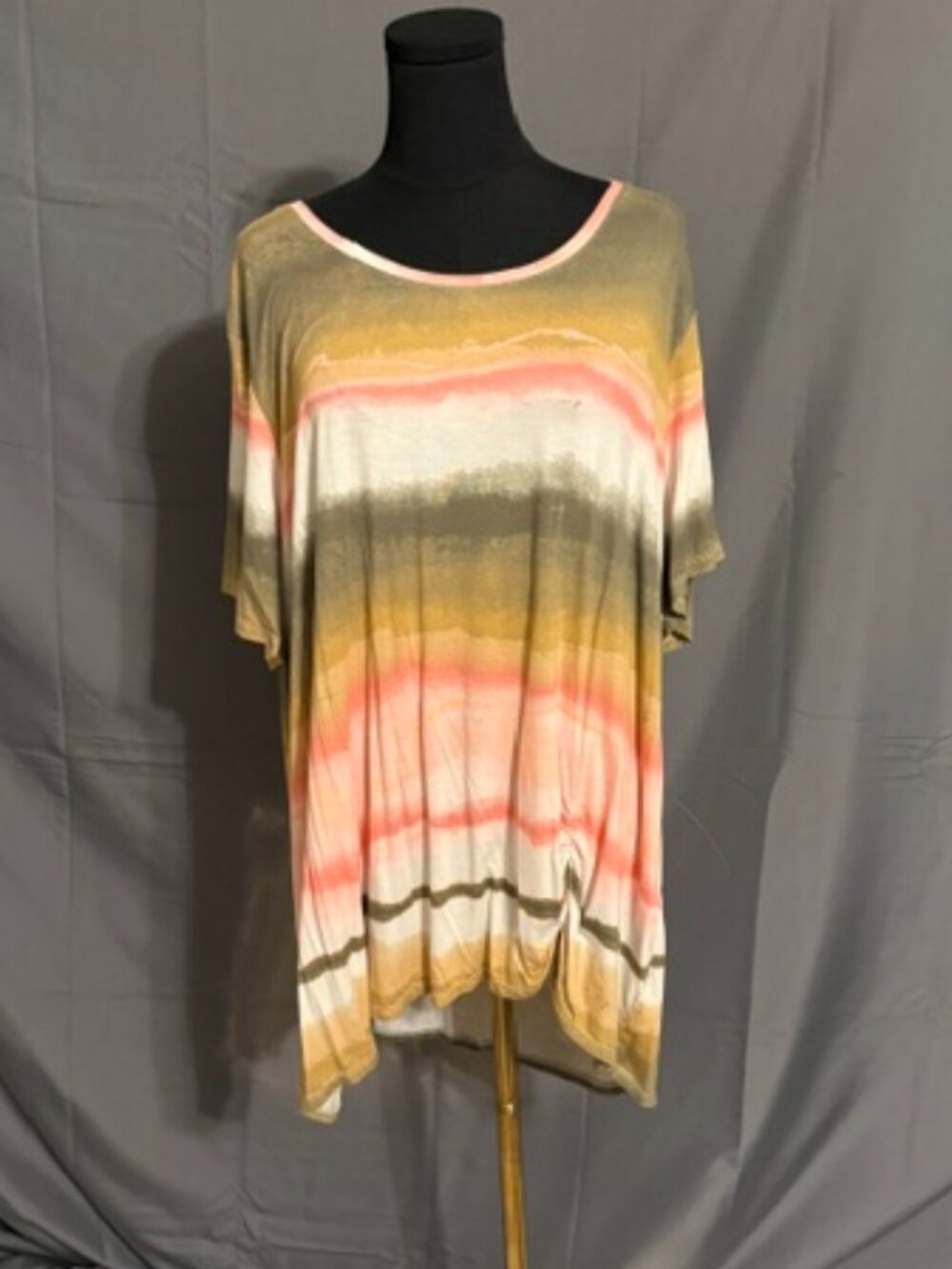 EST.1946(CATO) Blouse Size 26/28W